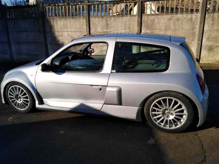 renault clio v6 2