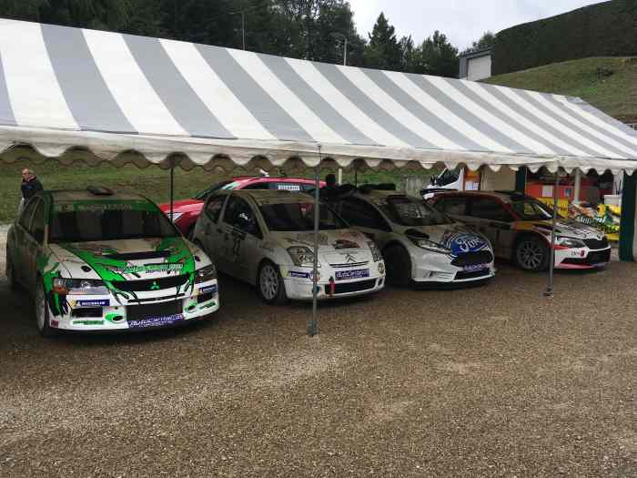 ////////// VENDU MERCI MIKADO ////////// VRAI C2 R2 MAX / FULL CARBONE/ ETAT RARE/ GROS LOT DE BORD 0