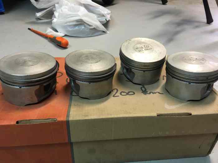 pistons c2 JP4 0