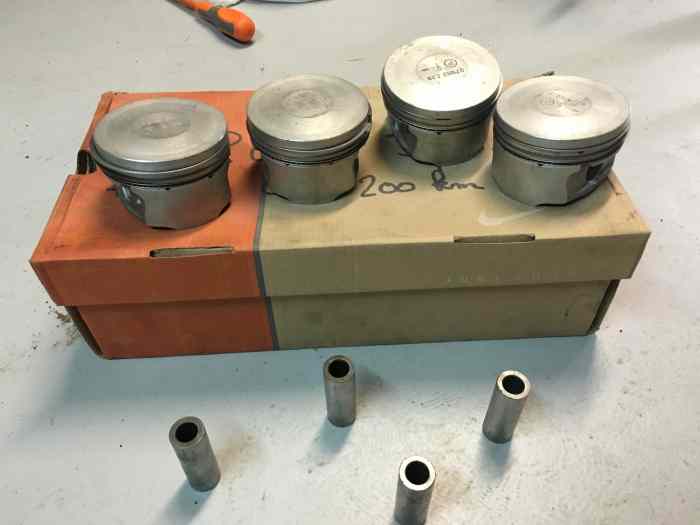 pistons c2 JP4 1
