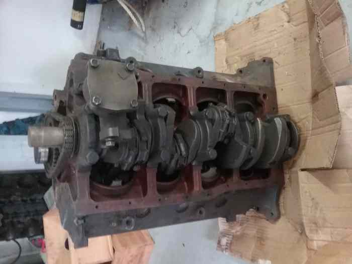 Pieces V8 Ford 289 hi po 1