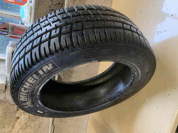 Pneu Michelin P2B d