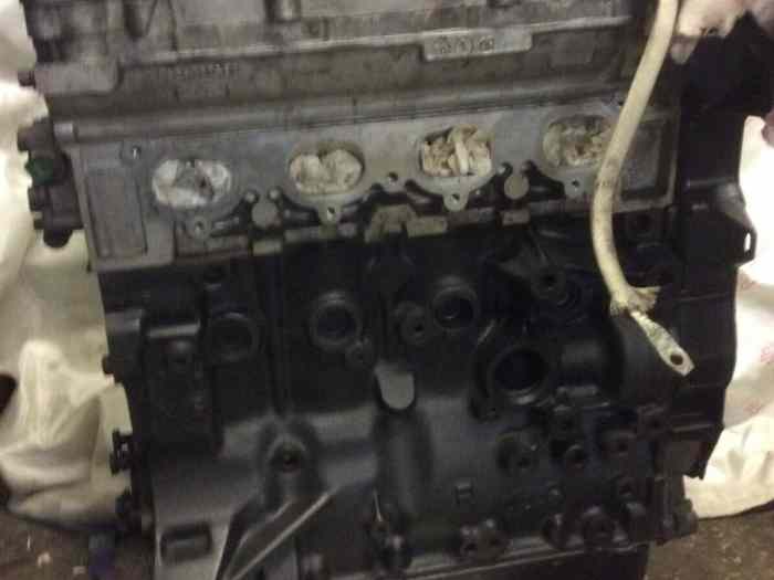 Moteur C2 R2 Max Evo 195 cv + gestion et faisceau 0