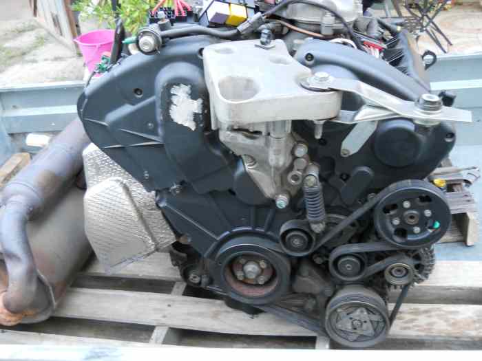 moteur renault clio v6 phase 2 3