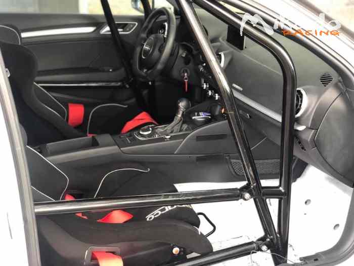 Audi A3 1L8 TFSI quattro s- tronic – photo 4 sur 5