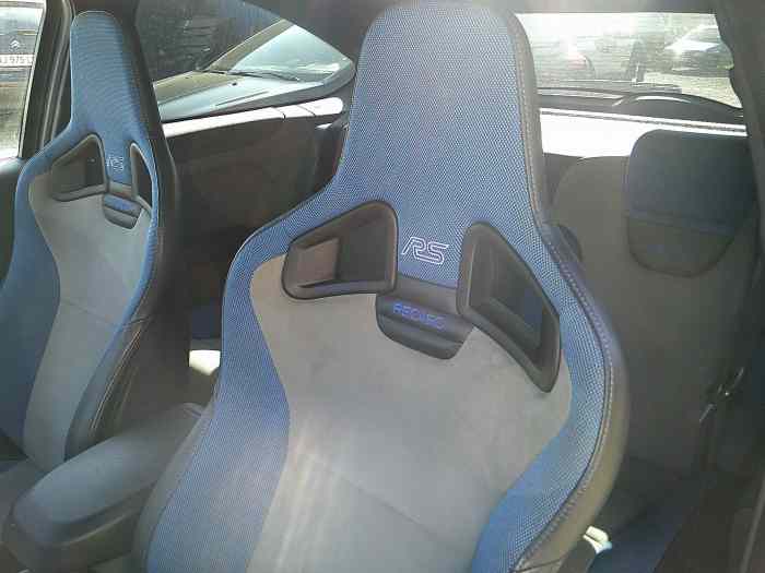 FORD FOCUS RS MK2 5