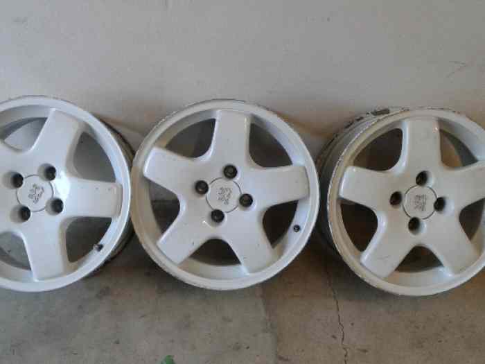 3 jantes Peugeot 405 T16 0