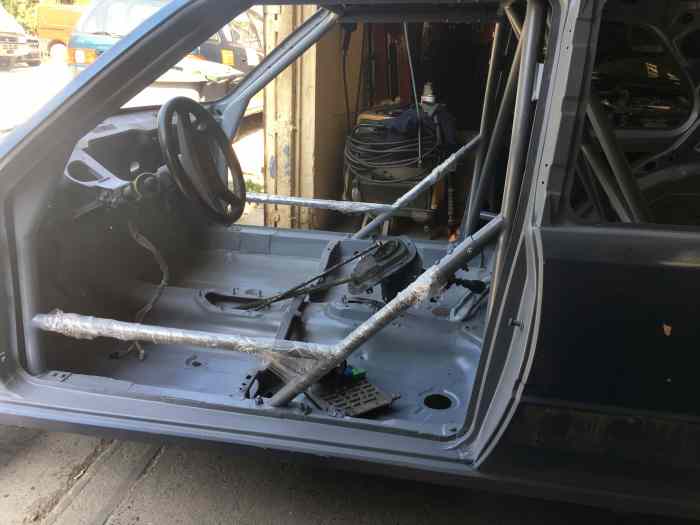 Caisse 309 gti 16 avec carte grise 2
