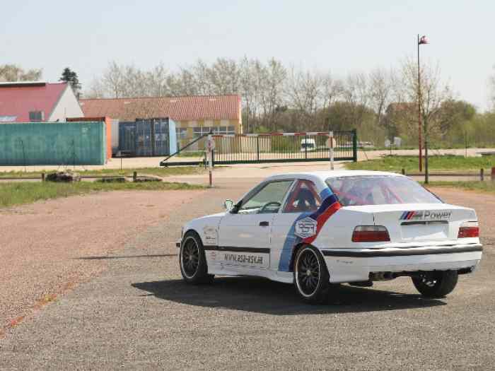 Voiture de drift : BMW M3 E36 1