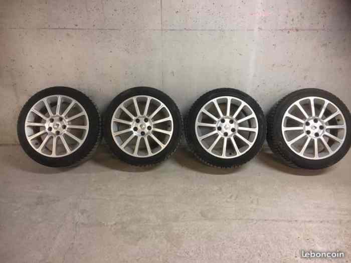 Jantes clio 3 RS / bebop + 4 pneus neuf / entraxe 5*108 0
