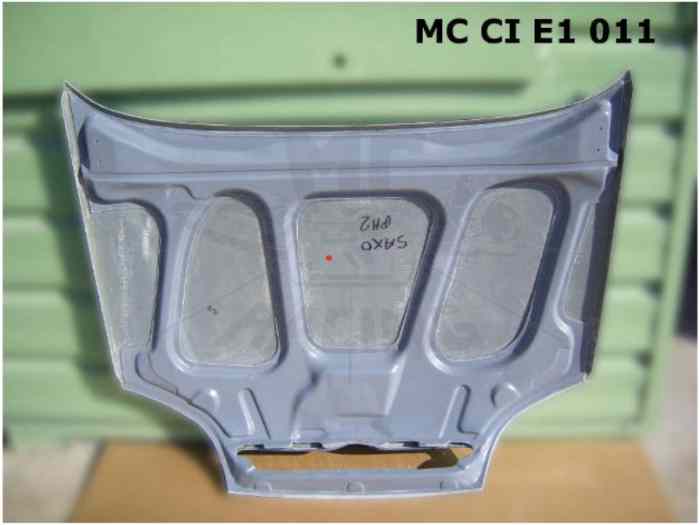 Capot fibre saxo vts 1