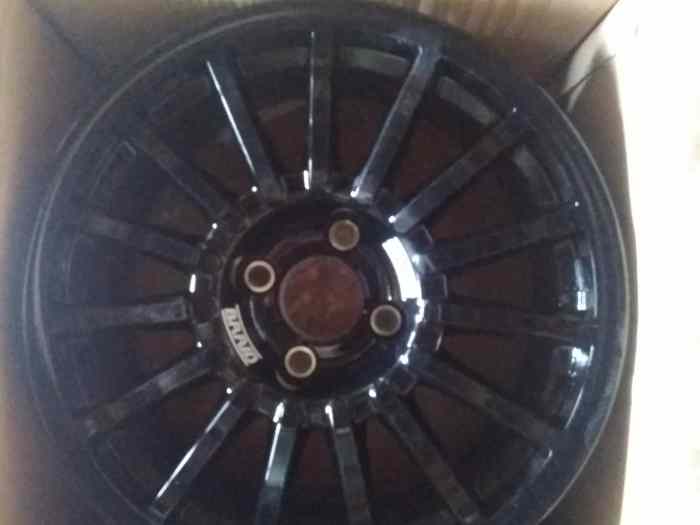Vends 2 jantes braid en 16