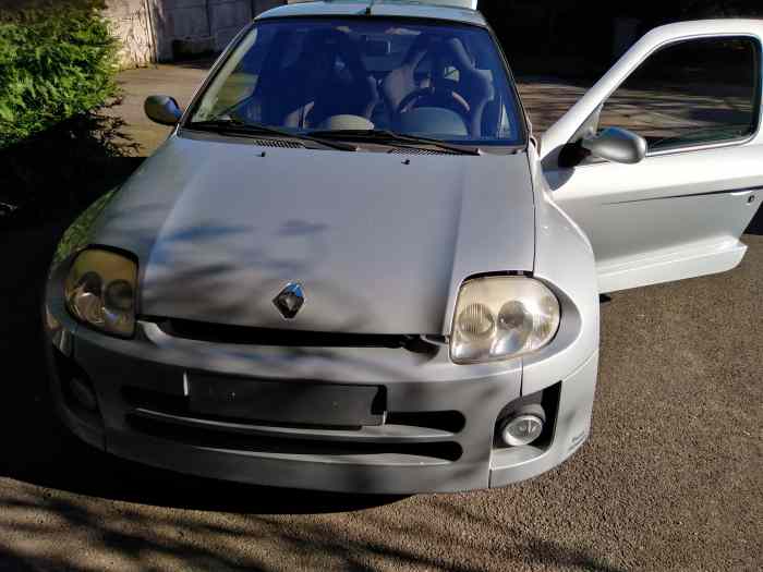 renault clio v6 1