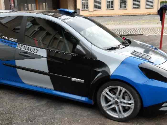 A vendre: Clio 3RS2 de 2012 – photo 1 sur 6