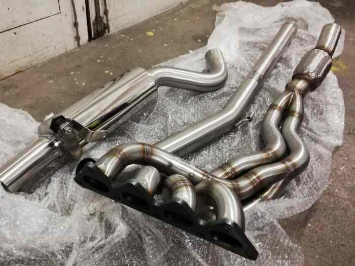 Collecteur et ligne échappement clio rs 2 F2000 0