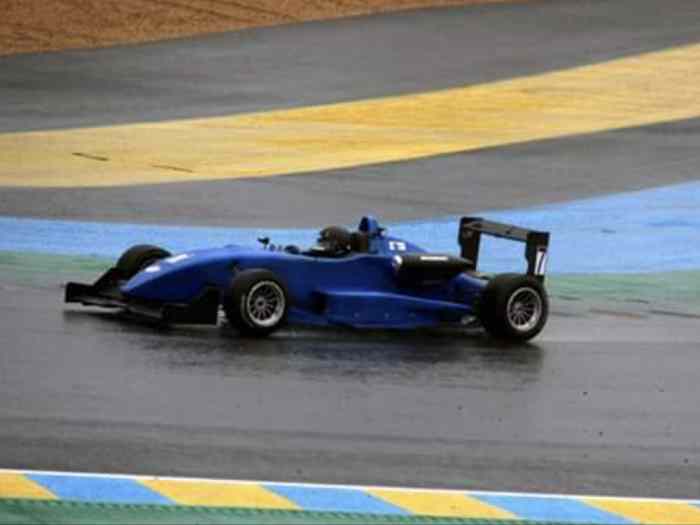 DALLARA F302 1