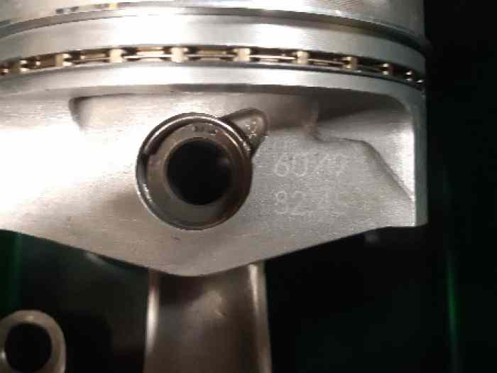 VW Bielles Pankl + Pistons Mahle pour ABF 1