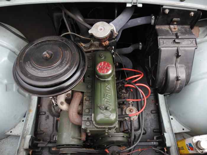 Vend Renault Dauphine r1090 de 1958 1