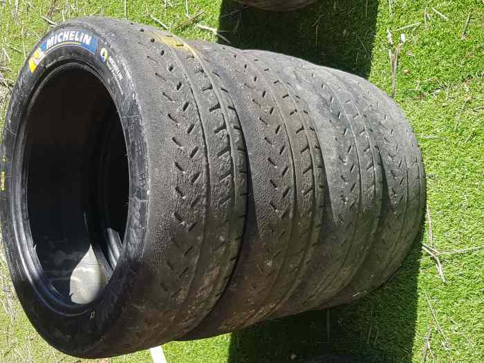 Pneu Michelin 1