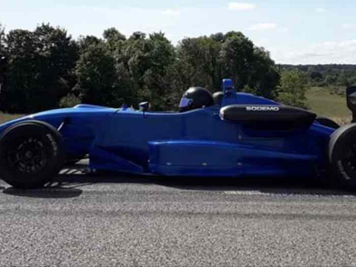 DALLARA F302 2