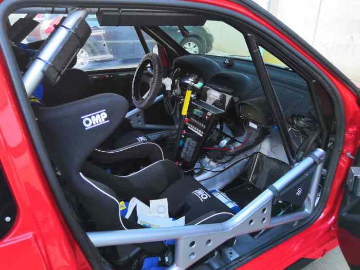 Clio sport f2000 1