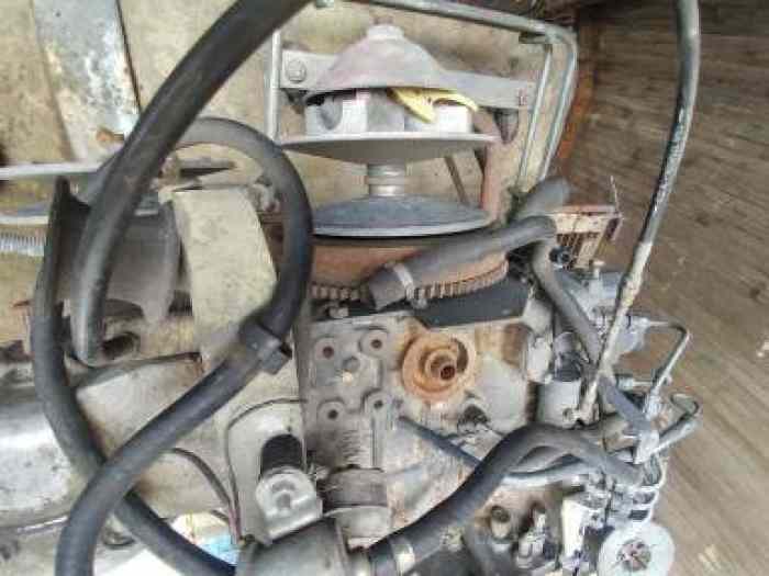 vends  moteur  Ligier 1