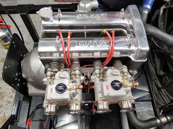 Moteur Lotus Twin cam neuf. 0