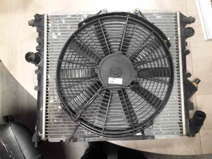 radiateur eau Clio williams + ventilo spal 0
