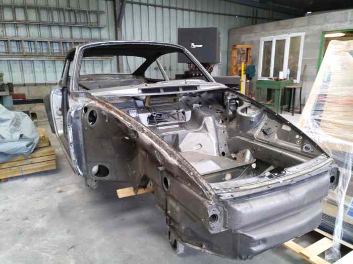 caisse nu porsche 911/964 0