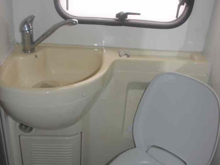 Camping car 6 couchages 3