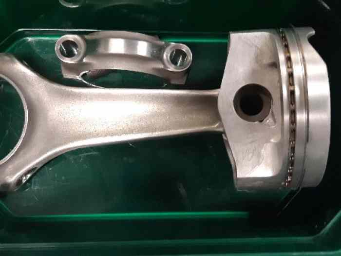 VW Bielles Pankl + Pistons Mahle pour ABF 0