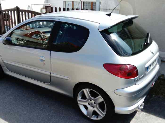 Vends peugeot 206 rc 180 chevaux d