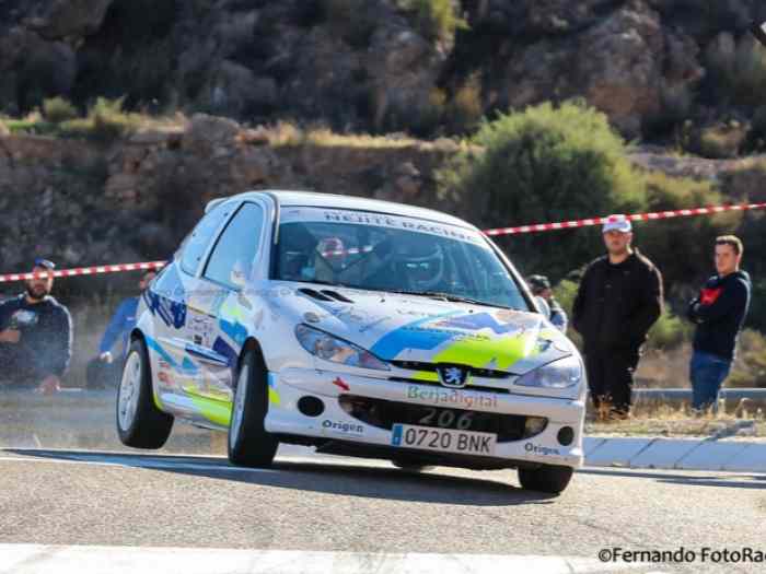 Peugeot 206 1.6 16v GrA