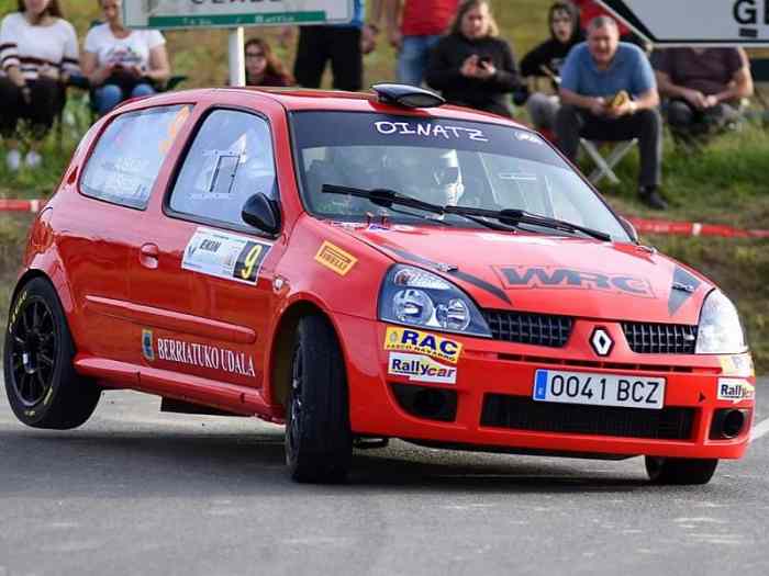 Clio sport f2000 2