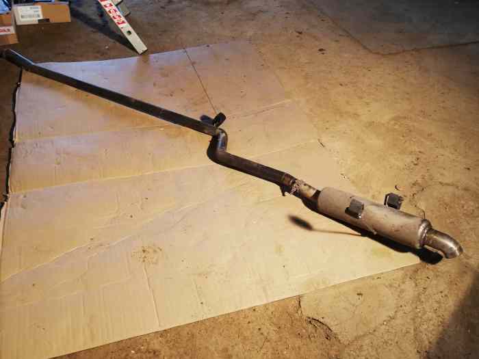 Lot de pièces 106 maxi f2000/13 3