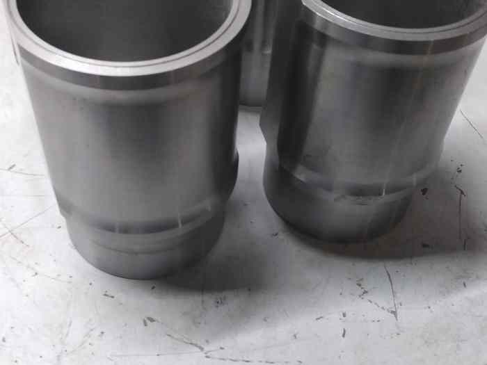 4 chemises Acier R11 Turbo / R5 turbo 2 0