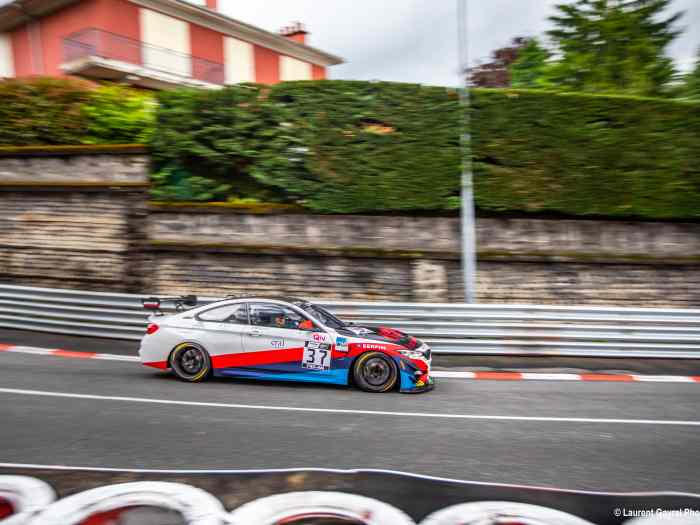 BMW M4 GT4 2019 5