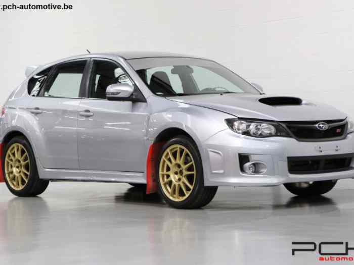 Subaru Impreza STi 2.5 Turbo 300cv AWD RECCE CAR pièces et