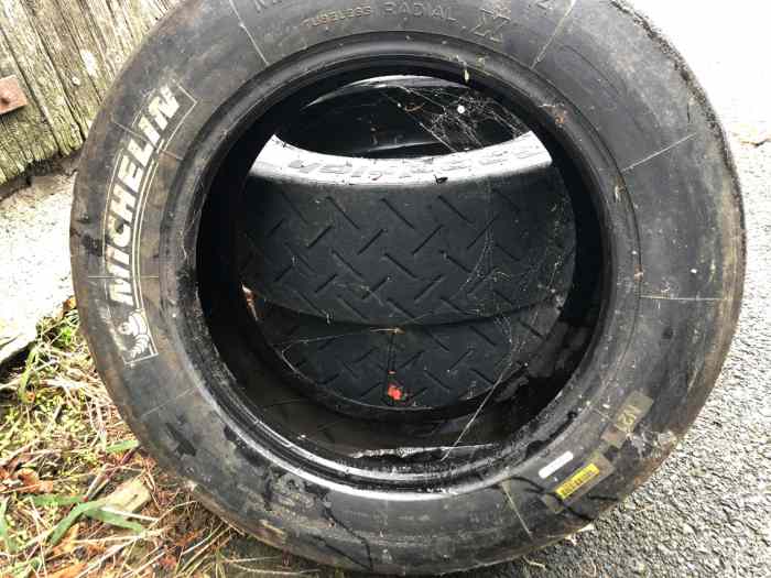 Pneus Rallye Michelin en 14 1