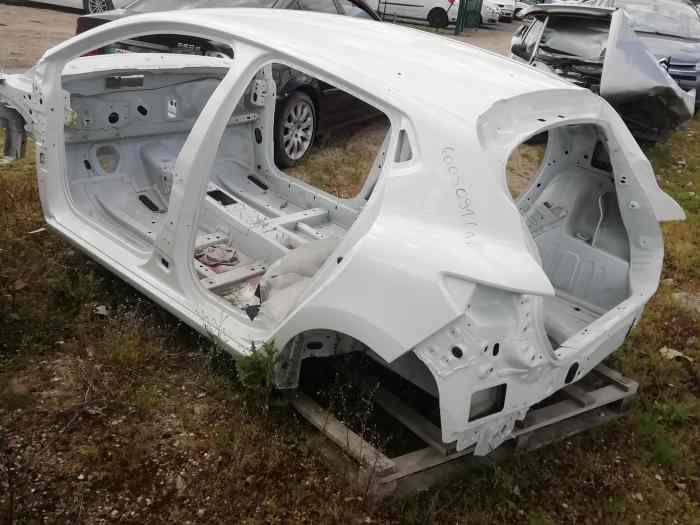 Caisse neuve clio 4 0