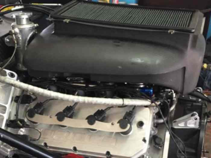 moteur BMW oreca V8 4L S65, état neuf 200 kms, Carter sec 1