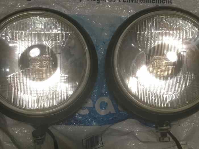 2 Phares longue portée CIBIE OSCAR. 1