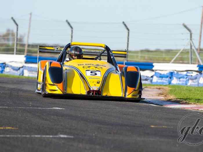 Radical SR8 0