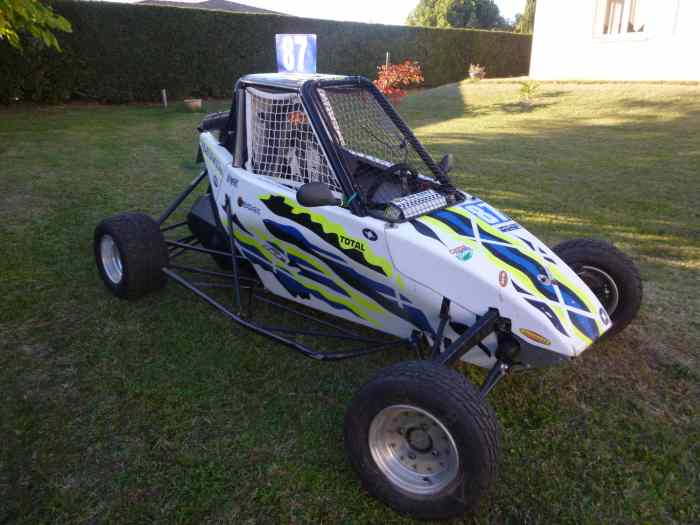 Kartcross catégorie 500 moteur 2 temps polaris bicylindre 4