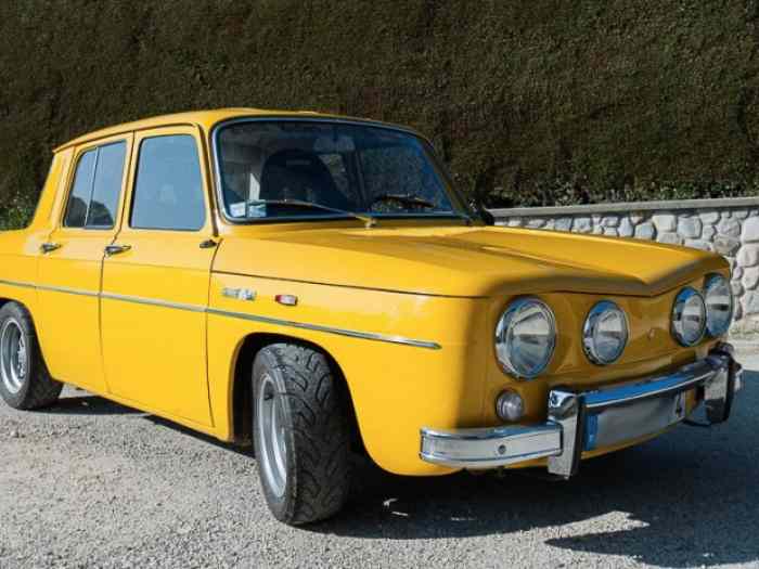Renault 8 S 0