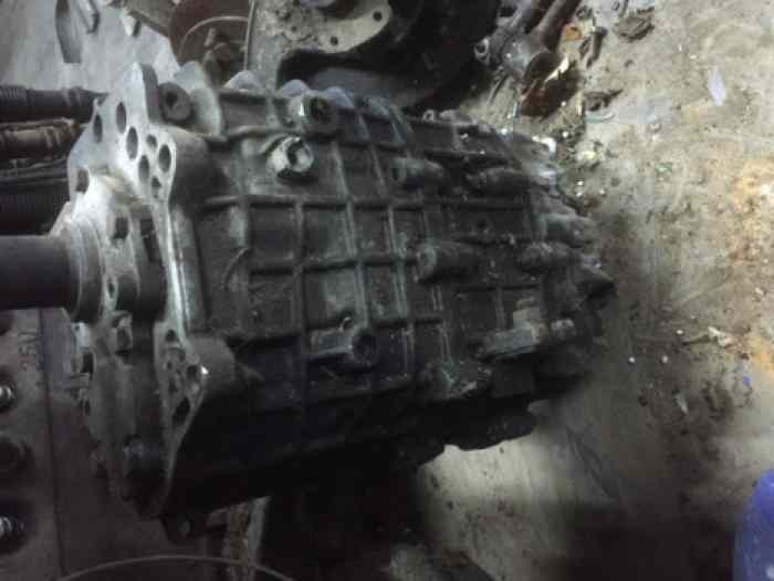 BOITE DE VITESSES GETRAG BMW M3 E30 2