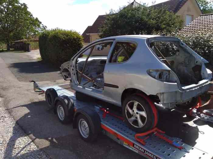 Caisse de 206