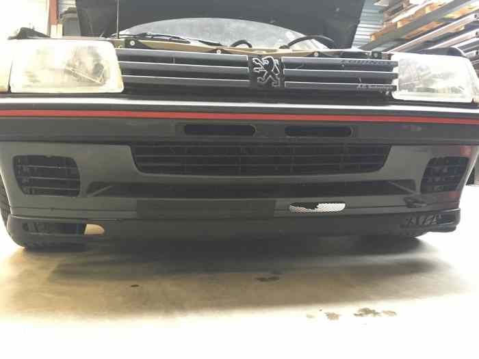 Jupe avant deals 205 gti