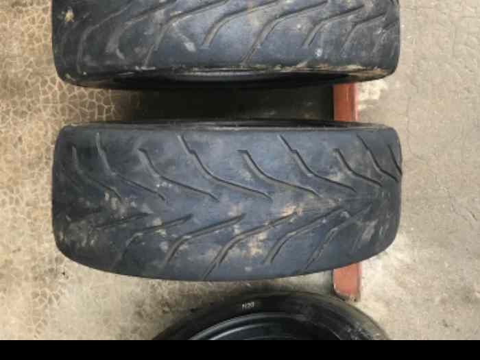 Pneu toyo r888 185/60 R14