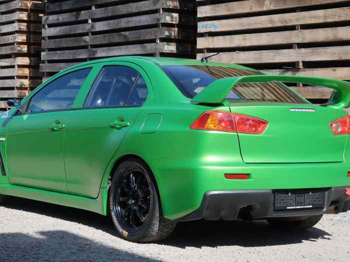 MITSUBISHI LANCER Evolution X RaceCar 450 – photo 5 sur 6